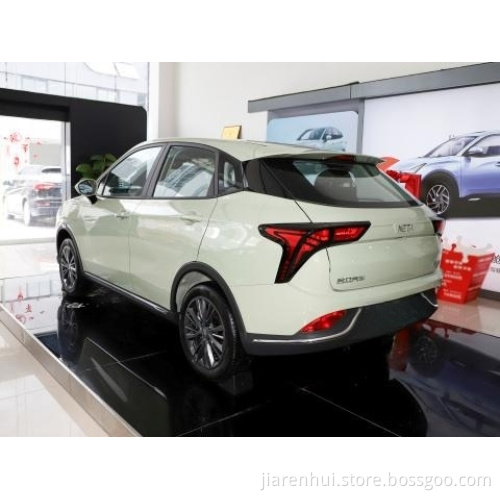 Auto elettrica per adulti economici Nezha V 2022 Chao 400 Industry Edition EV in vendita SUV elettrico piccolo